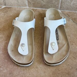 Birkenstock White Gizeh Thong Sandals SZ 38